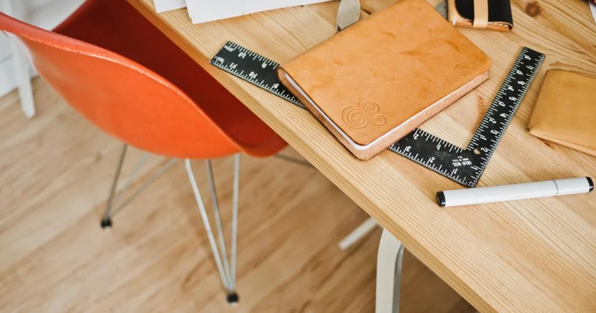 Gaming Chair vs Ergonomic Office Chair: Which Is Actually Better for Long Sessions